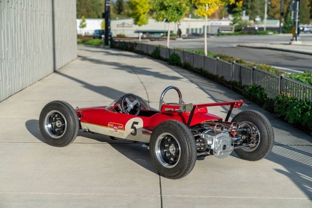 2022 Junior Car F1L Junior Racer Lotus Gold Leaf Livery