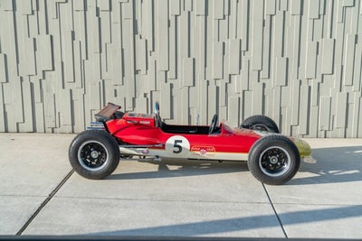 2022 Junior Car F1L Junior Racer Lotus Gold Leaf Livery