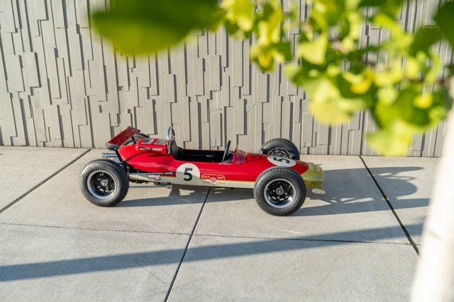 2022 Junior Car F1L Junior Racer Lotus Gold Leaf Livery