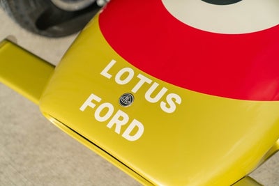 2022 Junior Car F1L Junior Racer Lotus Gold Leaf Livery