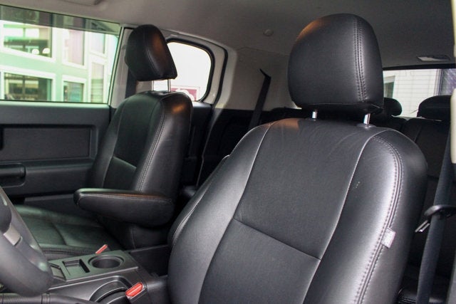 2014 Toyota FJ Cruiser 4WD 4dr Auto (Natl)