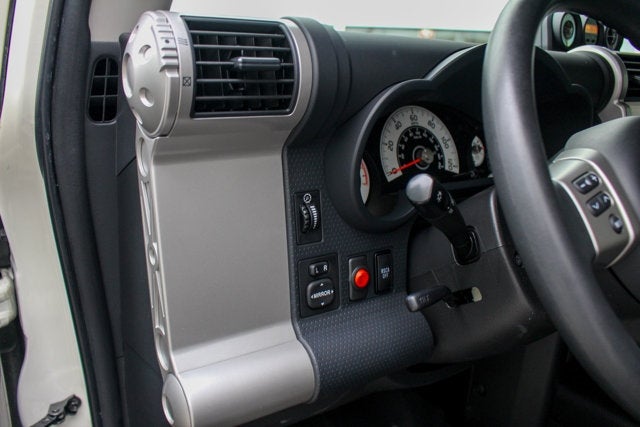 2014 Toyota FJ Cruiser 4WD 4dr Auto (Natl)