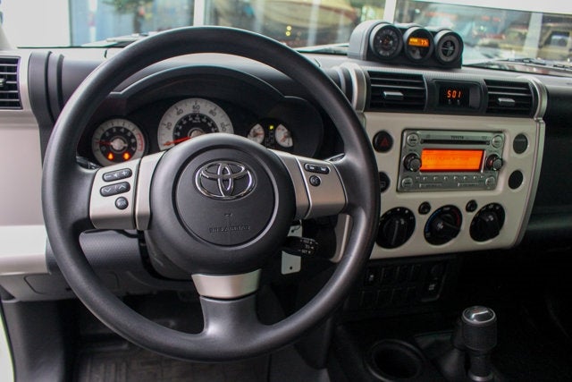 2014 Toyota FJ Cruiser 4WD 4dr Auto (Natl)