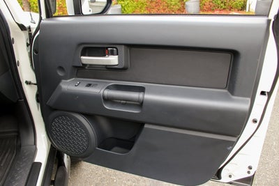 2014 Toyota FJ Cruiser 4WD 4dr Auto (Natl)