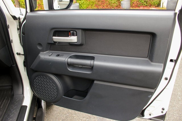 2014 Toyota FJ Cruiser 4WD 4dr Auto (Natl)
