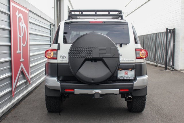 2014 Toyota FJ Cruiser 4WD 4dr Auto (Natl)