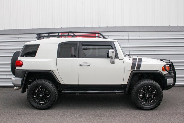 2014 Toyota FJ Cruiser 4WD 4dr Auto (Natl)