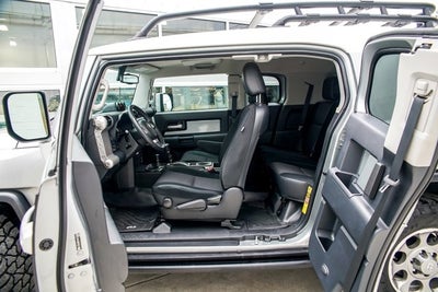 2012 Toyota FJ Cruiser 4WD 4dr Auto (Natl)