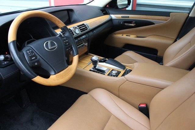 2013 Lexus LS 600h L 4dr Sdn Hybrid