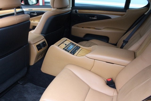 2013 Lexus LS 600h L 4dr Sdn Hybrid