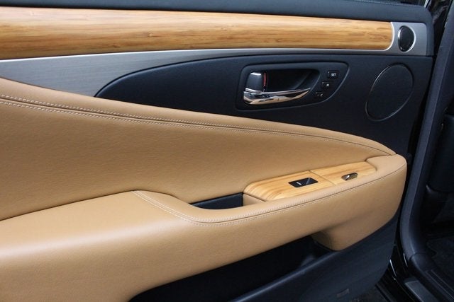 2013 Lexus LS 600h L 4dr Sdn Hybrid