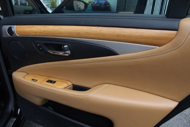 2013 Lexus LS 600h L 4dr Sdn Hybrid