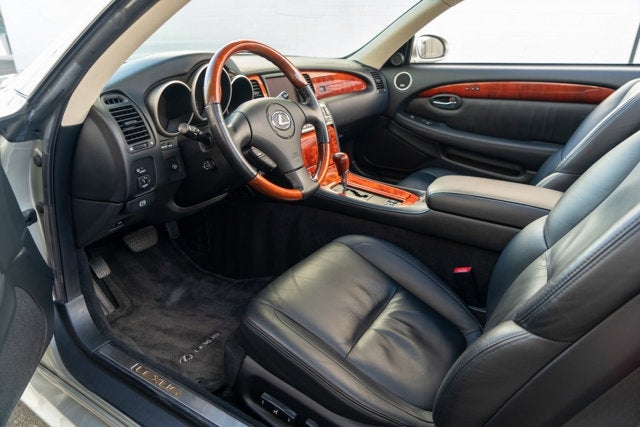 2002 Lexus SC 430 2dr Convertible