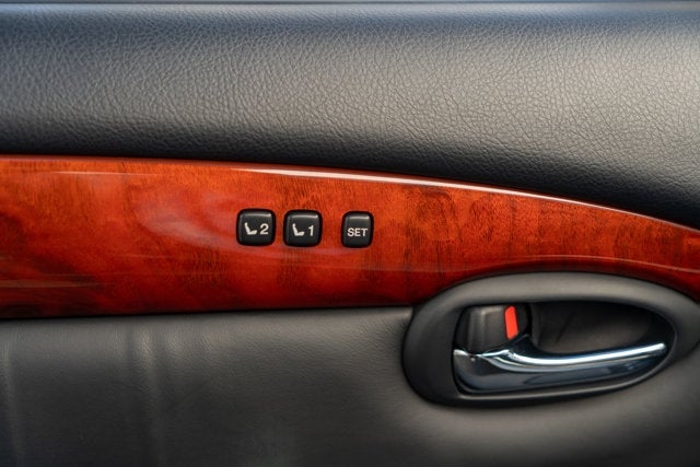 2002 Lexus SC 430 2dr Convertible