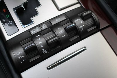 2015 Lexus LX 570 4WD 4dr