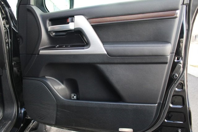 2016 Toyota Land Cruiser 4dr 4WD (Natl)