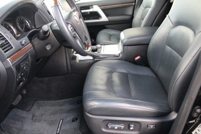 2016 Toyota Land Cruiser 4dr 4WD (Natl)