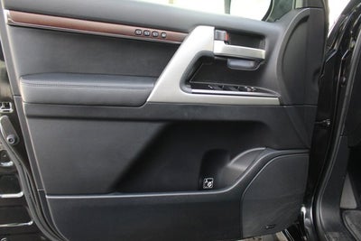 2016 Toyota Land Cruiser 4dr 4WD (Natl)