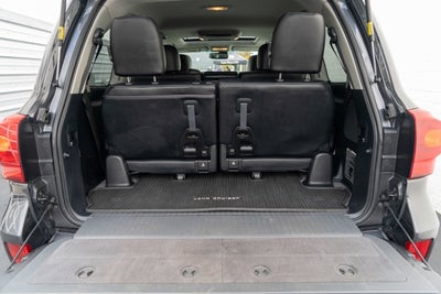 2013 Toyota Land Cruiser 4dr 4WD (Natl)