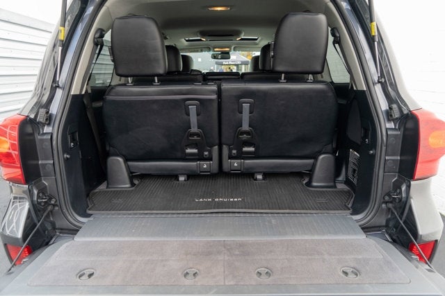 2013 Toyota Land Cruiser 4dr 4WD (Natl)