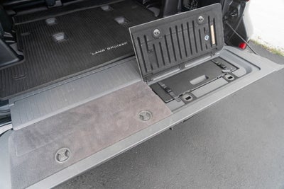 2013 Toyota Land Cruiser 4dr 4WD (Natl)