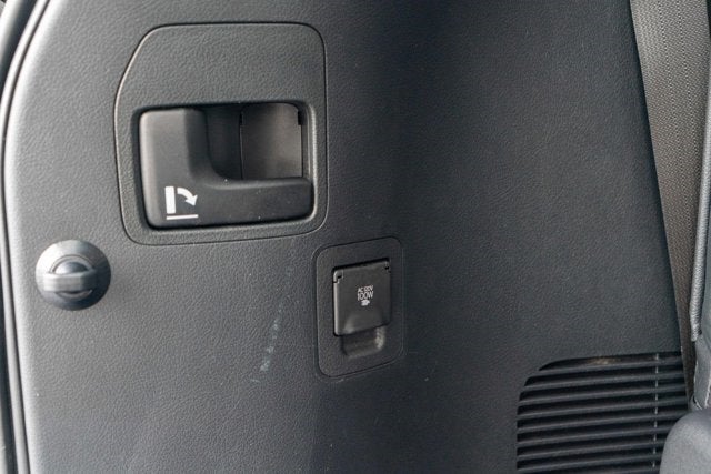 2013 Toyota Land Cruiser 4dr 4WD (Natl)