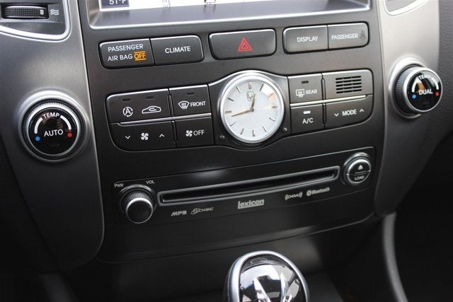 2011 Hyundai Equus Signature