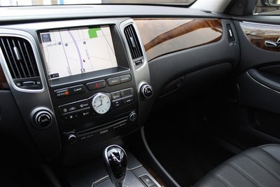 2011 Hyundai Equus Signature