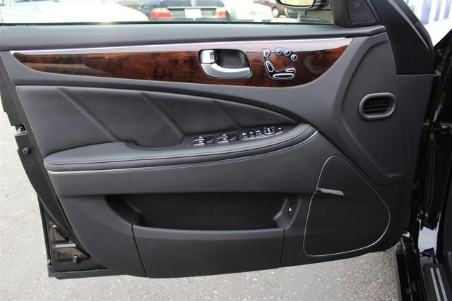 2011 Hyundai Equus Signature