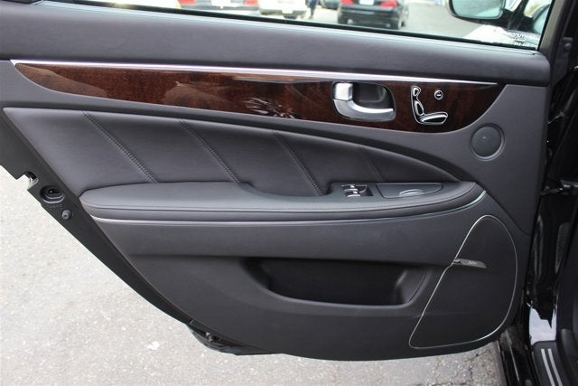 2011 Hyundai Equus Signature