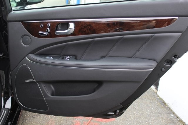 2011 Hyundai Equus Signature