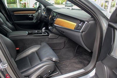 2018 Volvo S90 T8 Inscription