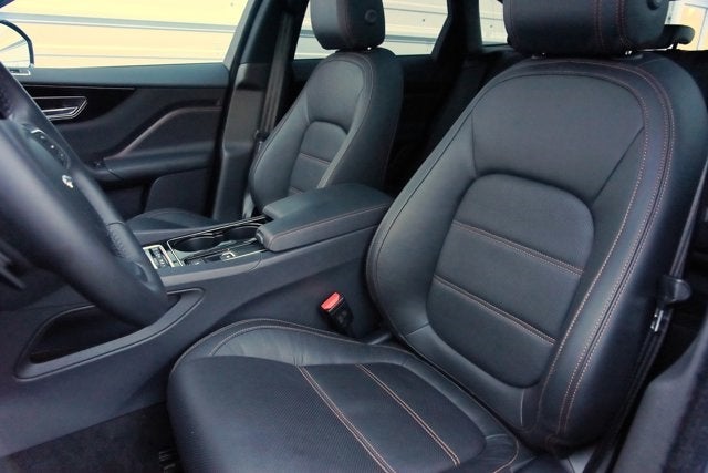 2017 Jaguar F-PACE 35t Prestige