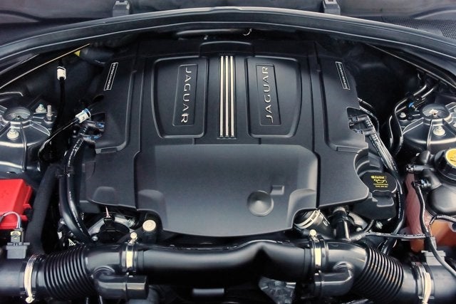 2017 Jaguar F-PACE 35t Prestige