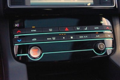 2017 Jaguar F-PACE 35t Prestige