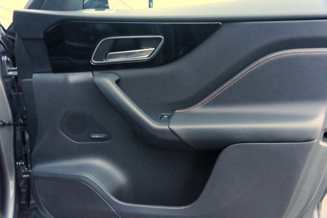 2017 Jaguar F-PACE 35t Prestige