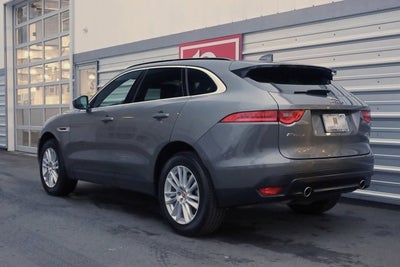 2017 Jaguar F-PACE 35t Prestige