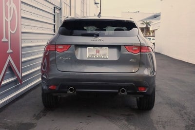 2017 Jaguar F-PACE 35t Prestige