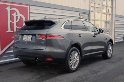 2017 Jaguar F-PACE 35t Prestige