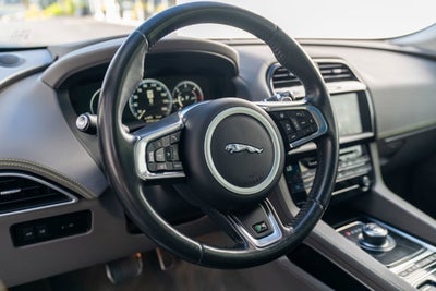 2018 Jaguar F-PACE 20d R-Sport