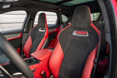 2022 Jaguar F-PACE SVR