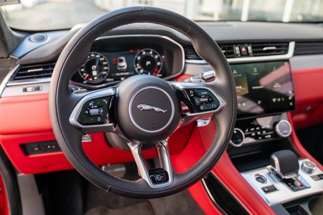 2022 Jaguar F-PACE SVR