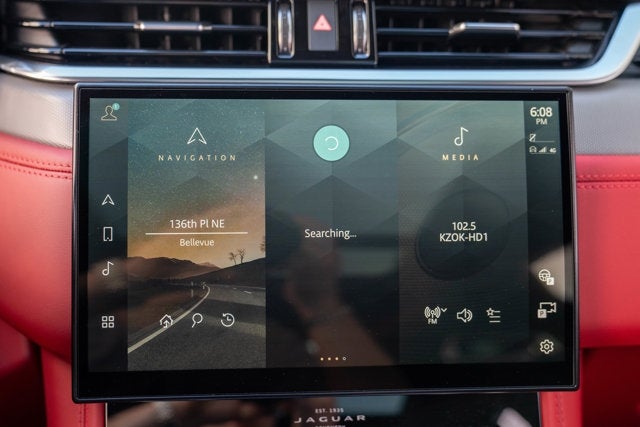 2022 Jaguar F-PACE SVR