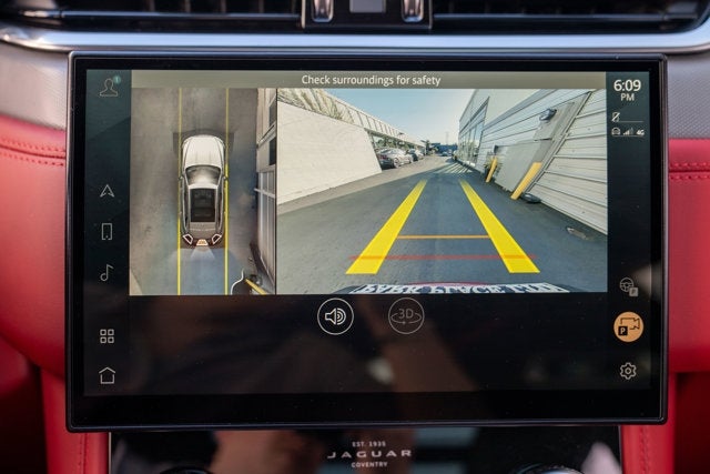 2022 Jaguar F-PACE SVR