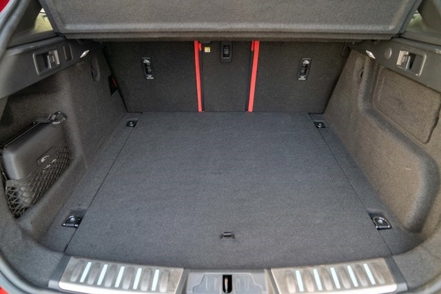 2022 Jaguar F-PACE SVR