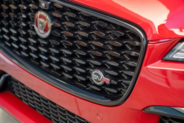 2022 Jaguar F-PACE SVR