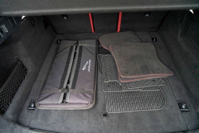 2021 Jaguar F-PACE SVR