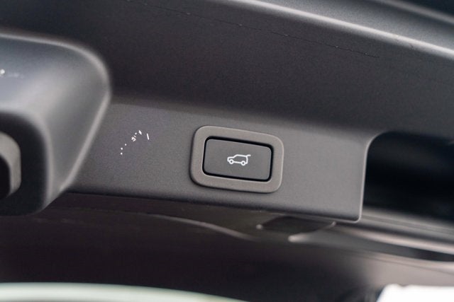 2021 Jaguar F-PACE SVR