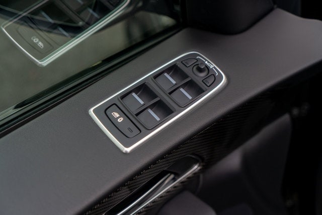 2020 Jaguar F-PACE SVR