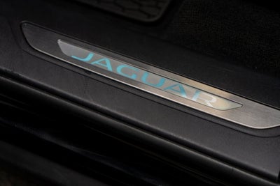 2020 Jaguar F-PACE SVR